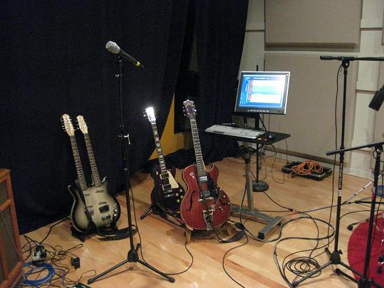 Guitar and Monitor